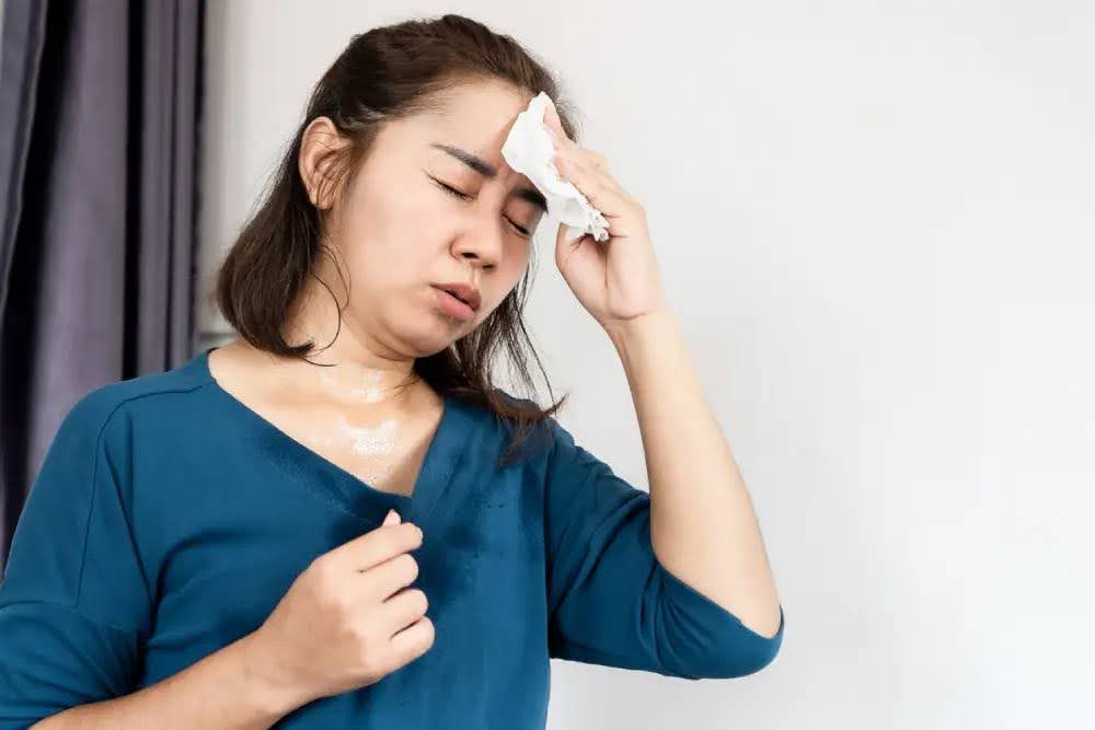 Learn about the risk factors for heart disease in women at your local PharmaChoice pharmacy.