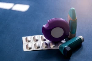 different types of asthma inhalers and medications