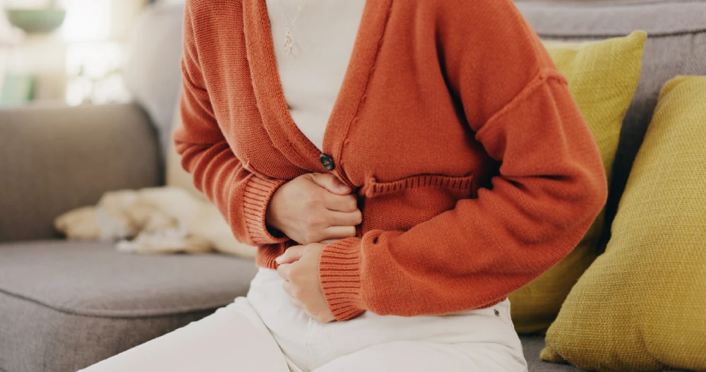 Hepatitis symptom abdominal pain